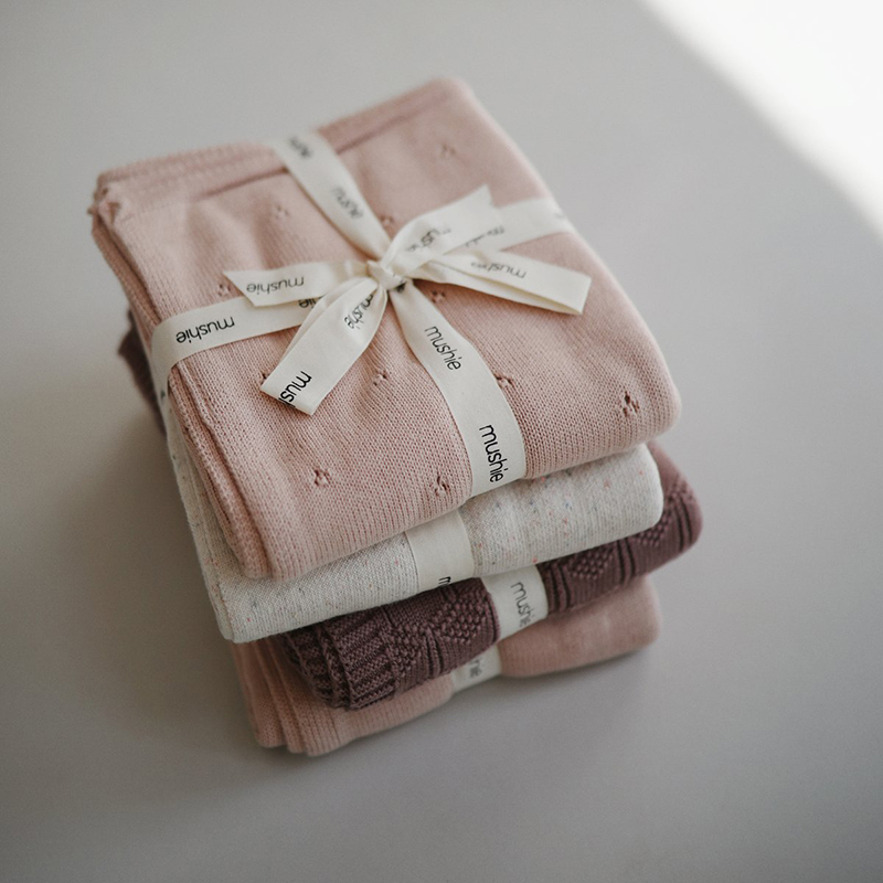 1BLANKETS-52_0c05a12b-4a0f-485c-9e6a-819a1913d25f_1200x