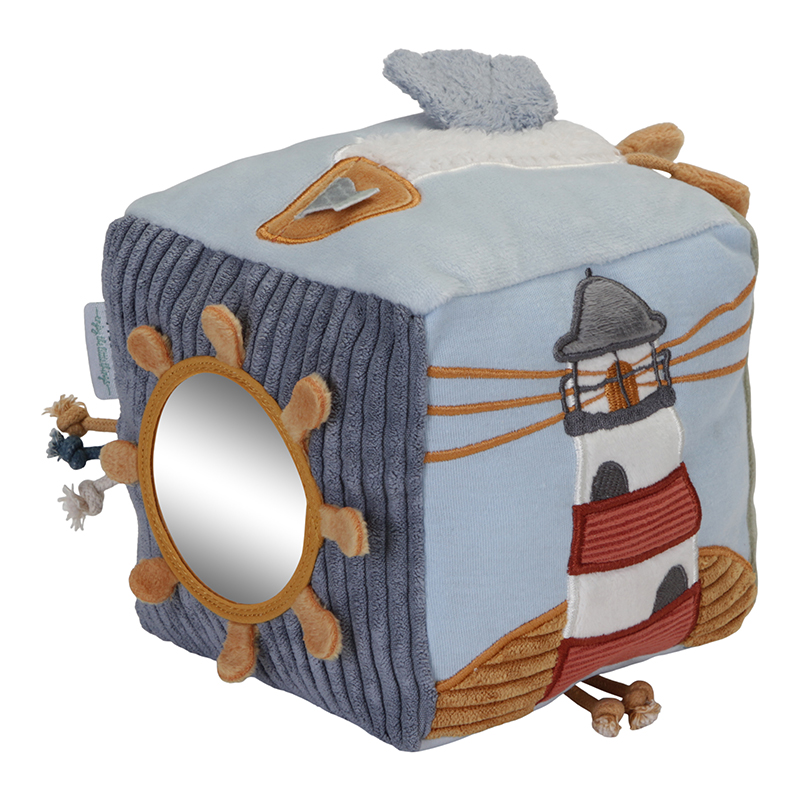 LD8609 Activity Cube Sailors Bay_1