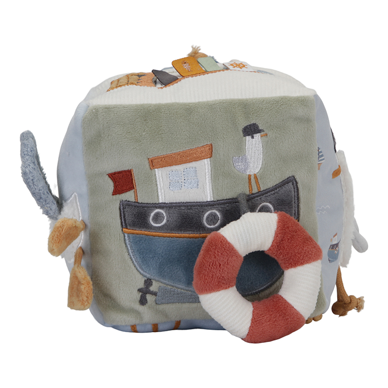 LD8609 Activity Cube Sailors Bay_7
