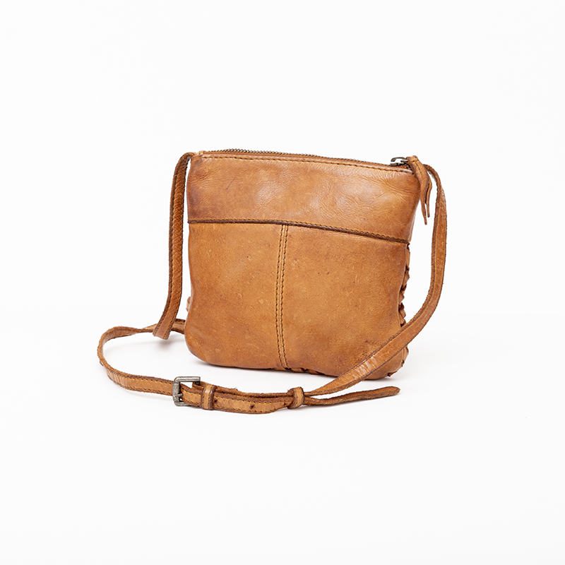 Tarente Cognac back