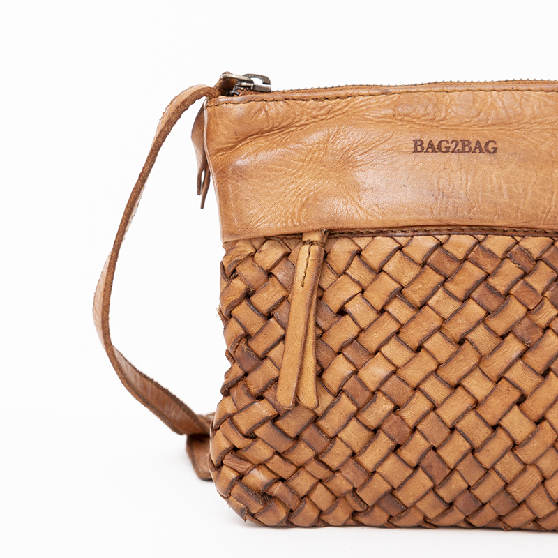 Tarente Cognac zipper