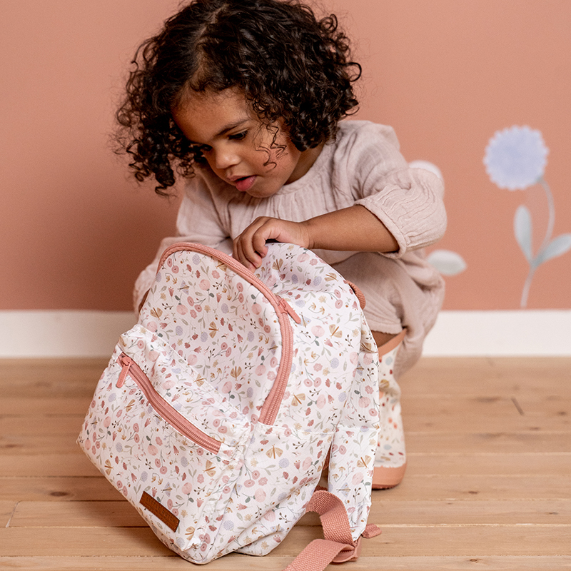 LD4944 - Backpack - Flowers & Butterflies (3)
