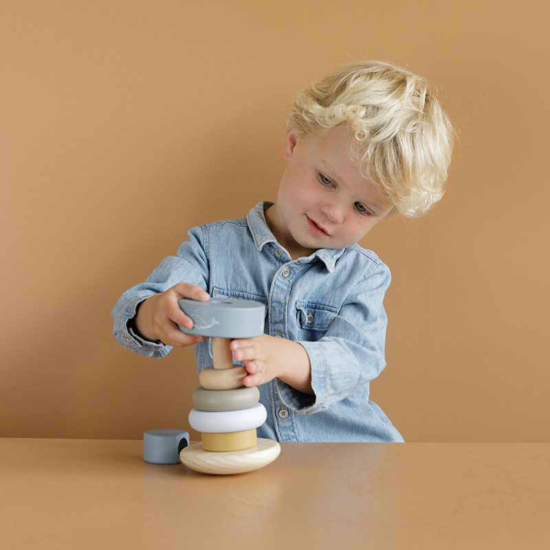 LD7013 - Rocking Ring Stacker Blue (5)