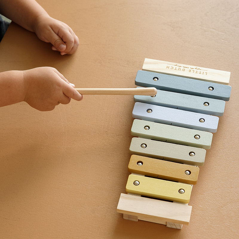 LD7017 - Xylophone Blue (1)