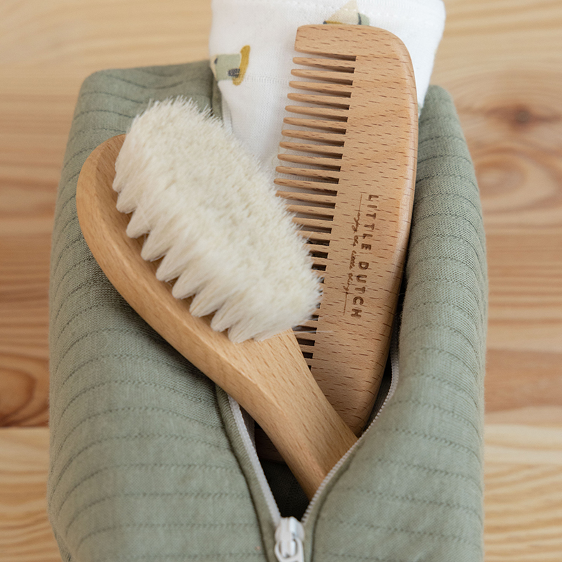 AC10122006 - Baby Brush & Comb Set (7)